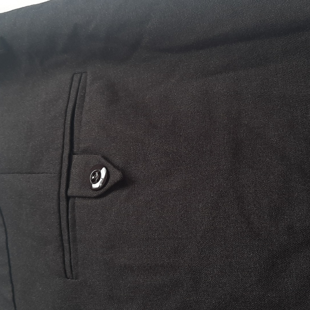 CAMAIEU Dress Shorts - Picture 5 of 8